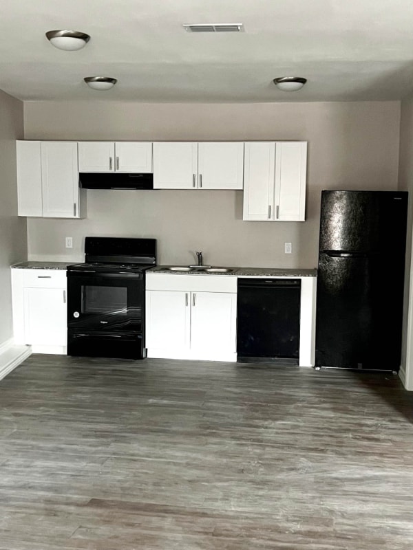 1533 Industrial Dr E in Sulphur Springs, TX - Building Photo - Building Photo