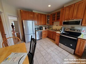 145 Centre St, Unit 1 in Boston, MA - Building Photo