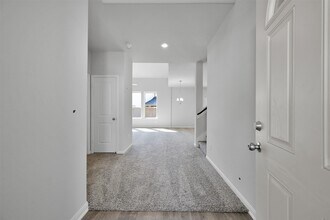 2140 Cedar Bnd Dr in Conroe, TX - Building Photo - Building Photo