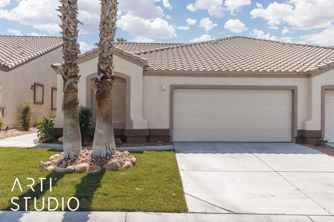 748 Southridge Dr in Mesquite, NV - Building Photo - Building Photo