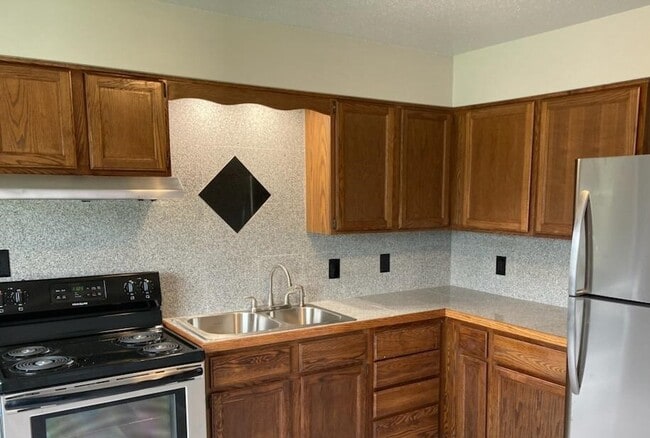 437 E Marion St in Princeton, IL - Building Photo - Building Photo