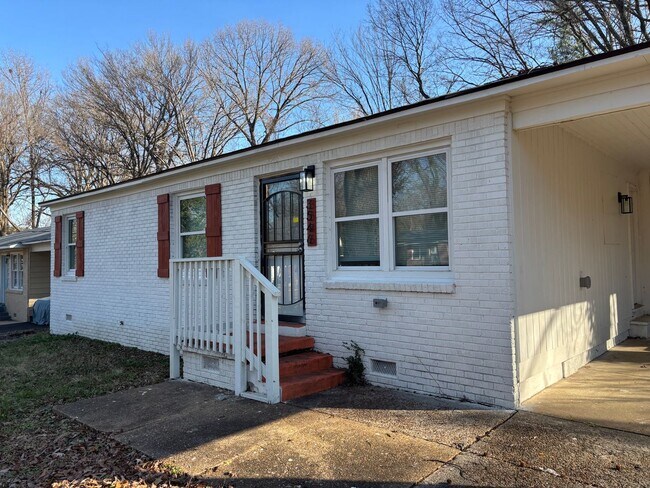3546 Debby Dr in Memphis, TN - Building Photo - Building Photo