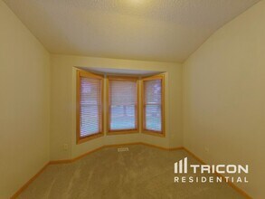 2661 116th Ave NE in Blaine, MN - Building Photo - Building Photo