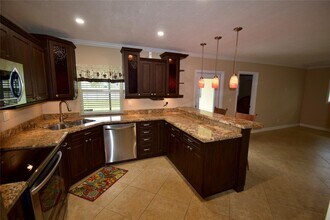 7340 NW 11th Ct in Plantation, FL - Building Photo - Building Photo