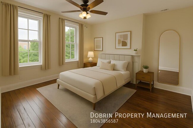 property at 113 W Clay St