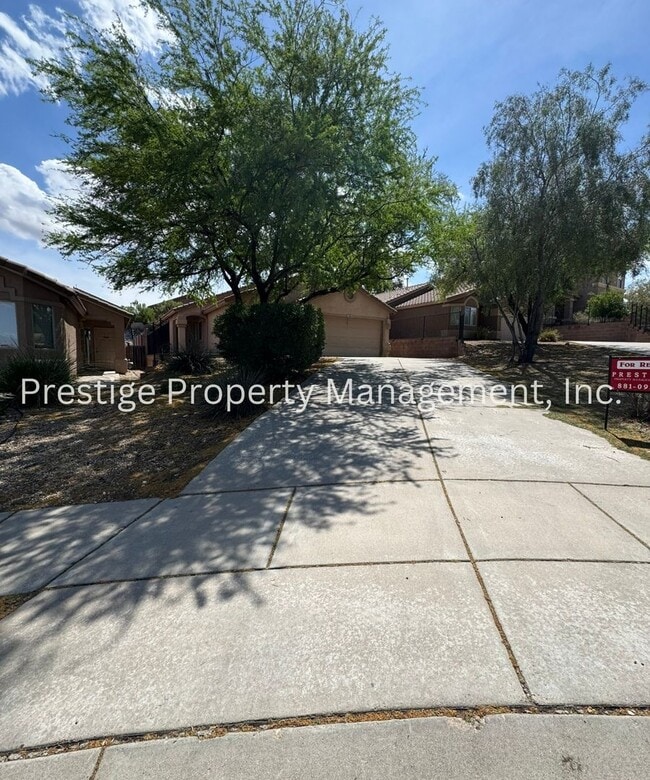 property at 10884 S Arrowhead Spring Dr