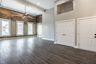 113 E Main St in Thorntown, IN - Building Photo - Building Photo