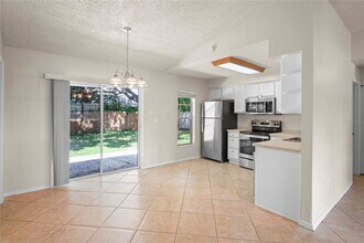 2913 Butterfly Landing Dr in Land O Lakes, FL - Building Photo - Building Photo