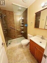 177 Vanda Dr in Vaughan, ON - Building Photo - Building Photo