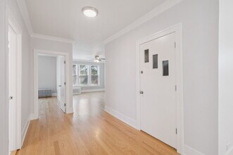 1631 Monroe St in Evanston, IL - Building Photo - Building Photo