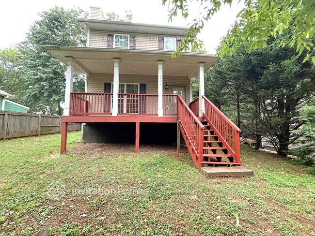 property at 1418 Woodbine Ave SE