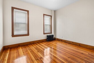 62 Vernal St in Everett, MA - Building Photo - Building Photo