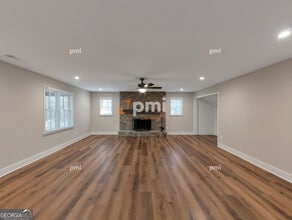 9995 Rivertown Rd in Fairburn, GA - Building Photo - Building Photo