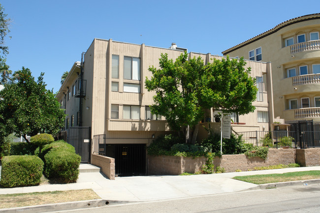 12035 Guerin St in Studio City, CA - Foto de edificio - Building Photo