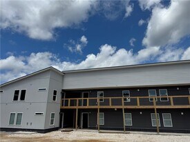 2301 N Center St in Fayetteville, AR - Building Photo