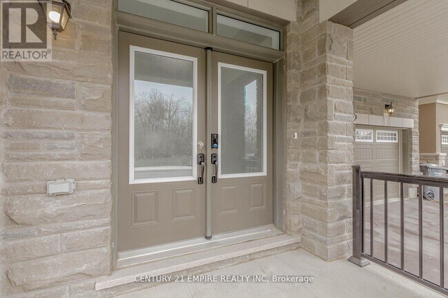 90 Eberly Wds Dr. in Caledon, ON - Building Photo - Building Photo