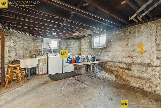 361 Washington St in Somerville, MA - Building Photo - Building Photo