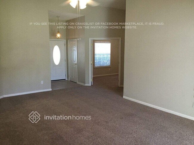 13610 Canoe Ct in Jacksonville, FL - Building Photo - Building Photo