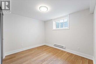 35 Buchanan Rd in St Catharines, ON - Building Photo - Building Photo