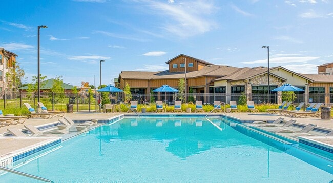 Creekside at Grand Prairie