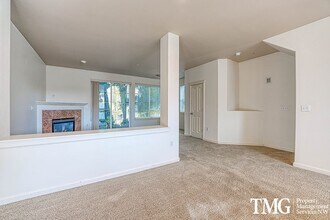 2226 NE 141st Way in Vancouver, WA - Foto de edificio - Building Photo