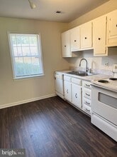 413 Olde Greenwich Cir in Fredericksburg, VA - Foto de edificio - Building Photo