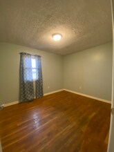 502 Rock Rd in Morrison, TN - Foto de edificio - Building Photo