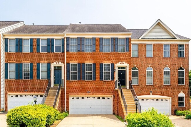 property at 43627 Pickett Corner Terrace