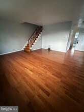 7316 Hill Rd in Philadelphia, PA - Building Photo - Building Photo
