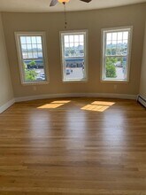 539 Southbridge St in Worcester, MA - Building Photo - Building Photo