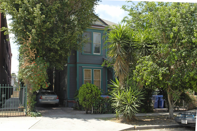 6026-6028 Barton Ave in Los Angeles, CA - Foto de edificio - Building Photo