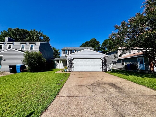 property at 1527 Oak Knoll Ln