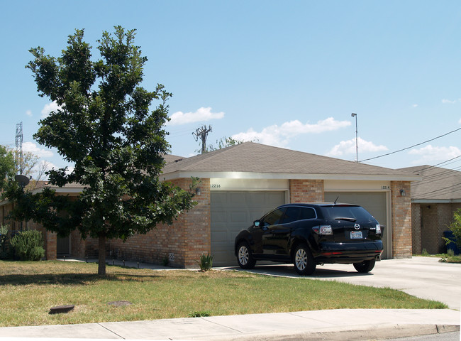 12214 Maverick Bluff St in San Antonio, TX - Building Photo - Building Photo