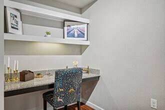 Regalia Mansfield Apartments in Mansfield, TX - Foto de edificio - Building Photo