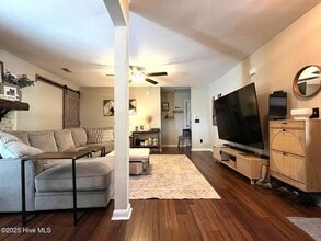 375 Midland Rd in Southern Pines, NC - Foto de edificio - Building Photo