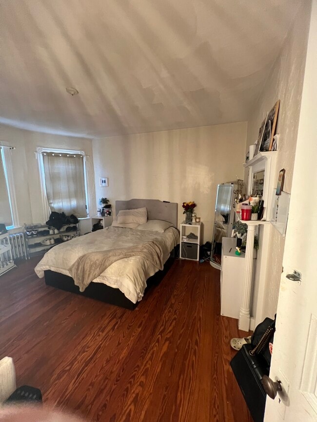 property at 36 Melendy Ave