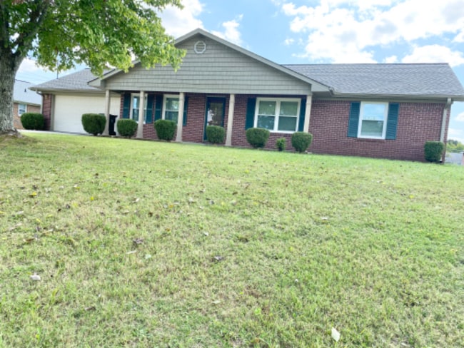 214 Saddle Rock Ct in Harvest, AL - Building Photo - Building Photo