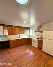 39 E K St in Sparks, NV - Building Photo - Building Photo