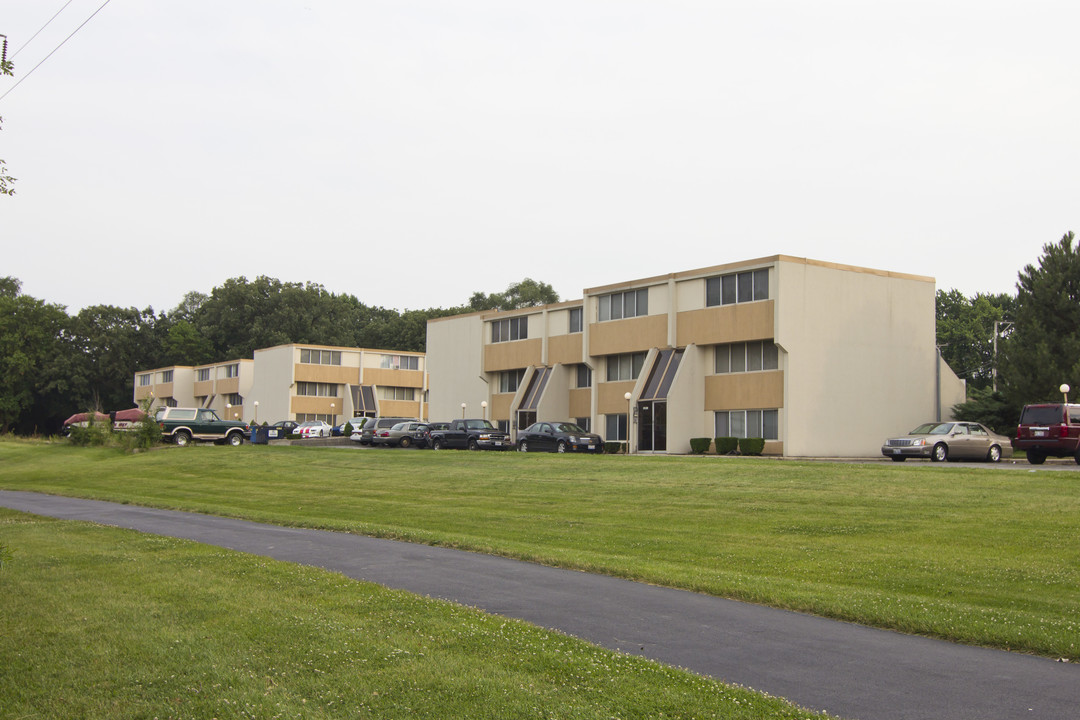 Buena Vida Village in Alsip, IL - Building Photo