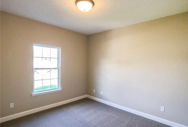 253 Maggie Ln in Allenhurst, GA - Building Photo - Building Photo