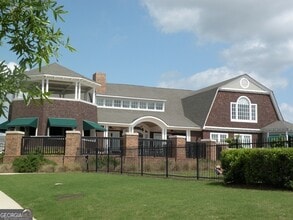 1035 Barnett Shoals Rd in Athens, GA - Building Photo - Building Photo