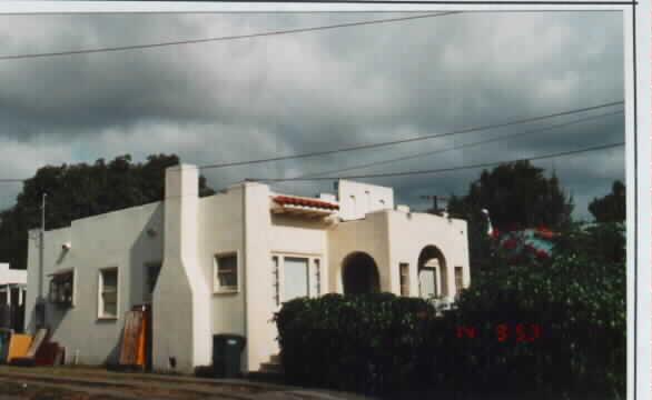 573-573 1/2 N. Olive St. in Ventura, CA - Building Photo