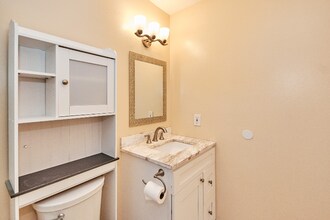 20302 Flintgate Dr in Walnut, CA - Building Photo - Building Photo