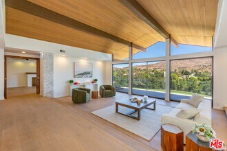 5109 Lakeview Canyon Rd in Westlake Village, CA - Building Photo - Building Photo