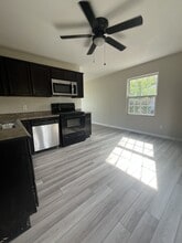 2437 Wilson Ave in Granite City, IL - Building Photo - Building Photo