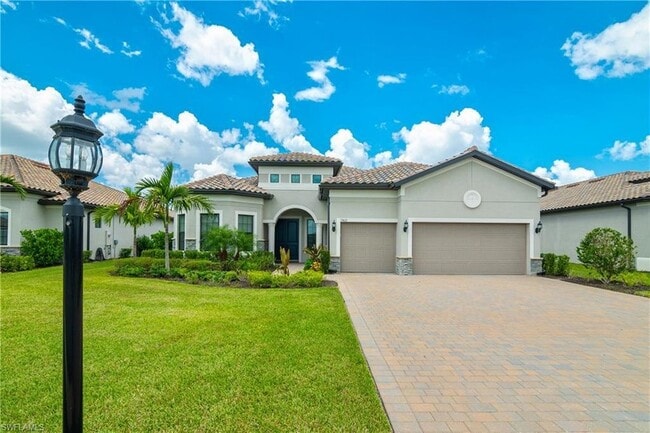 property at 17462 Elkgrove Ln