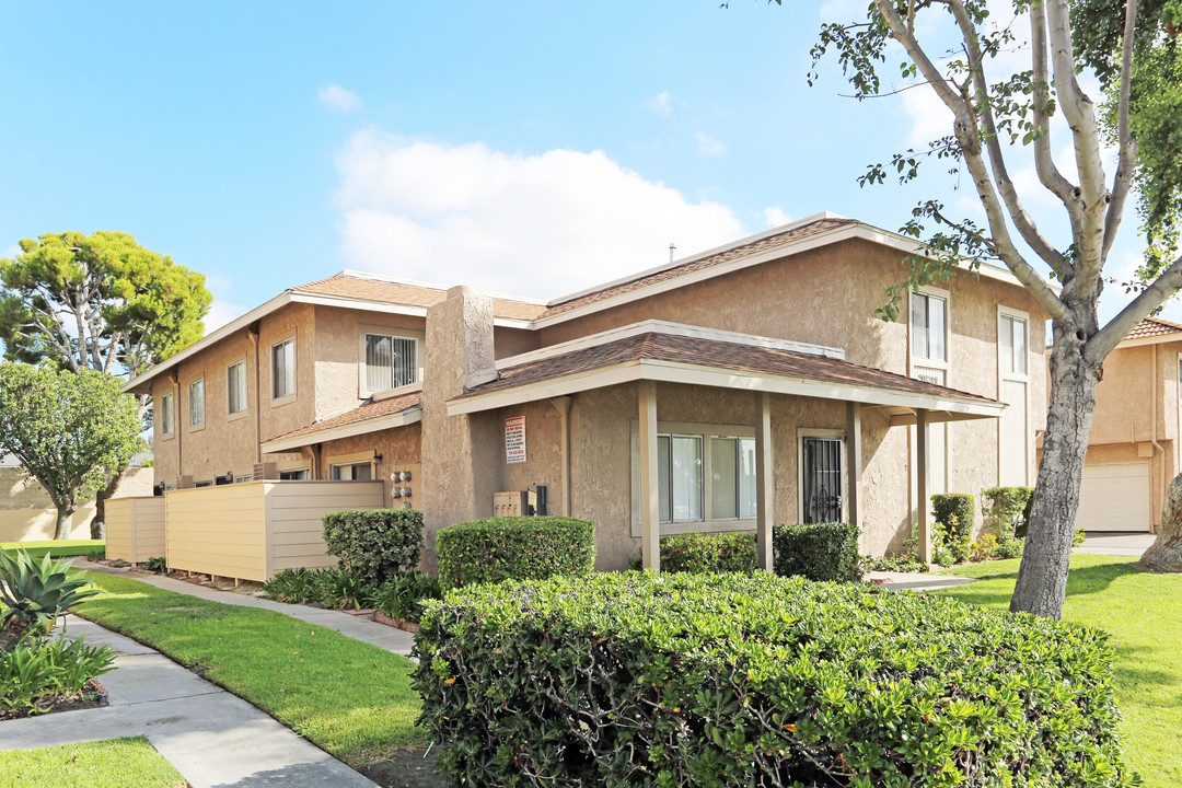 7531 Baylor Dr in Westminster, CA - Building Photo