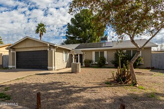 10047 N 48th Ave in Glendale, AZ - Building Photo - Building Photo
