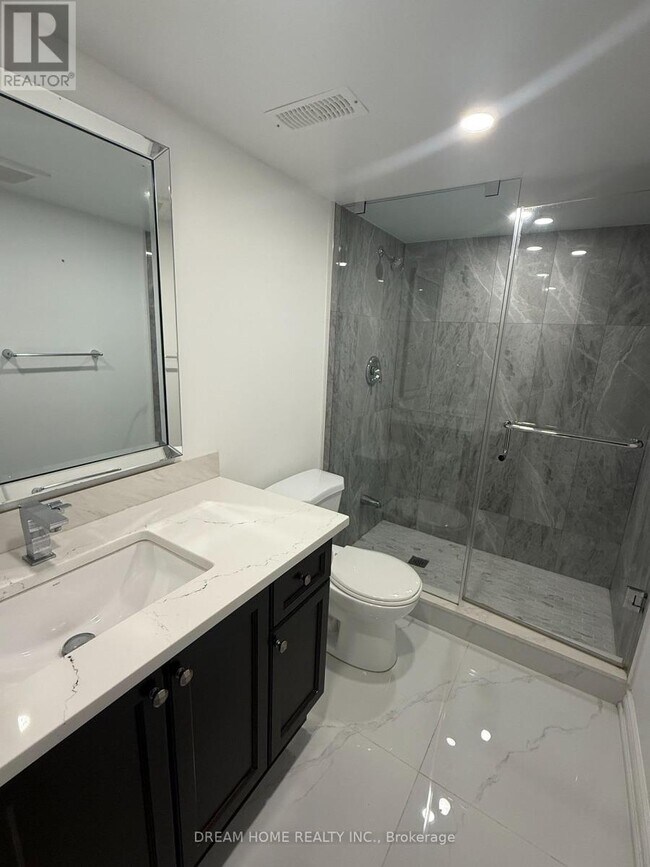 19 Pheasant Dr in Richmond Hill, ON - Building Photo - Building Photo
