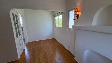 1621 California Ave in Santa Monica, CA - Building Photo - Building Photo